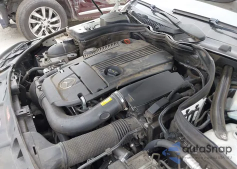 2012 Mercedes-Benz C 250 Sport из США, поврежденный, VIN WDDGF4HB0CR216818